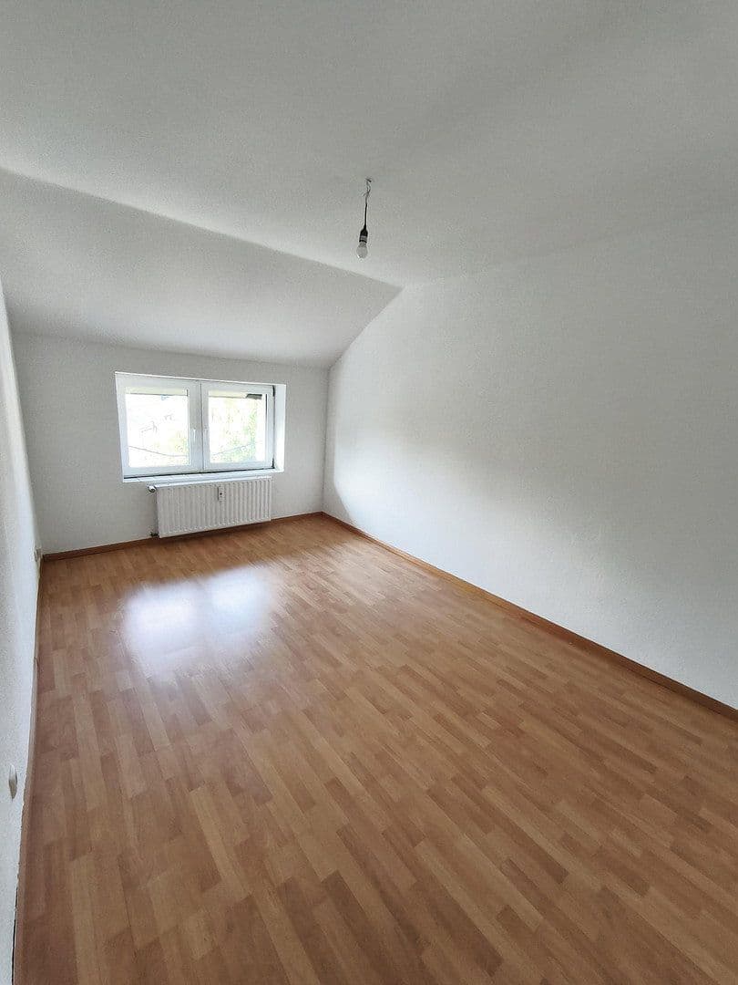 Prenájom bytu 3-izbový 83 m², Aachener Strasse 50, Stolberg, Severné Porýnie - Westfálsko Prenájom bytu 3-izbový 83 m², Aachener Strasse 50, Stolberg, Severné Porýnie - Westfálsko