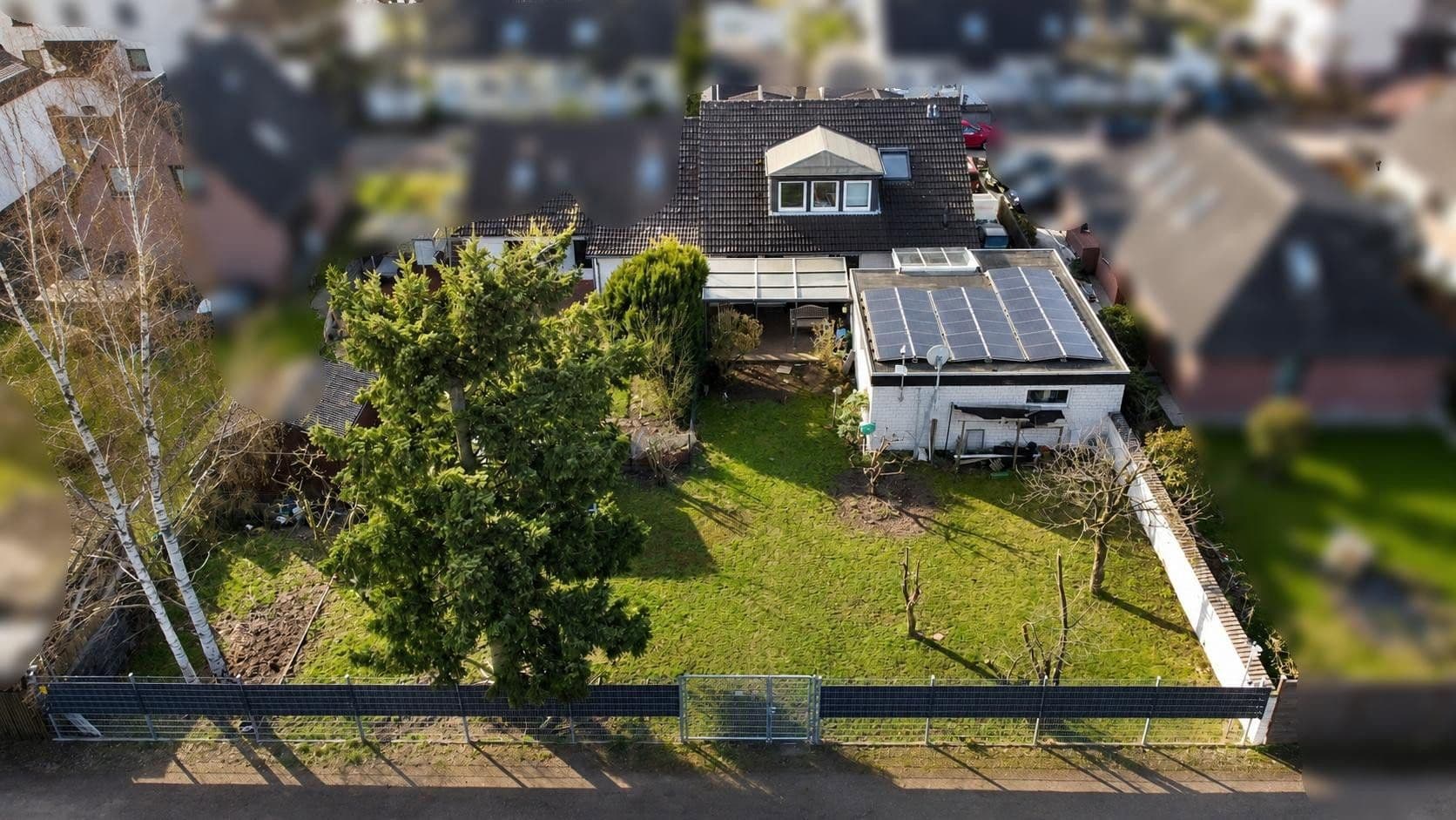 Predaj domu 174 m², pozemok 706 m², Fuchsrain 18a, Hannover, Dolné Sasko Predaj domu 174 m², pozemok 706 m², Fuchsrain 18a, Hannover, Dolné Sasko