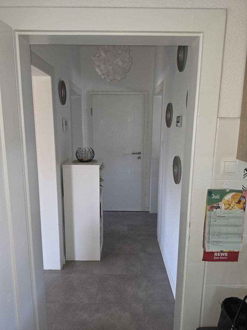 Prenájom bytu 3-izbový 68 m², Bahnhofstr. 37, Plaidt, Porýnie-Falcko Prenájom bytu 3-izbový 68 m², Bahnhofstr. 37, Plaidt, Porýnie-Falcko