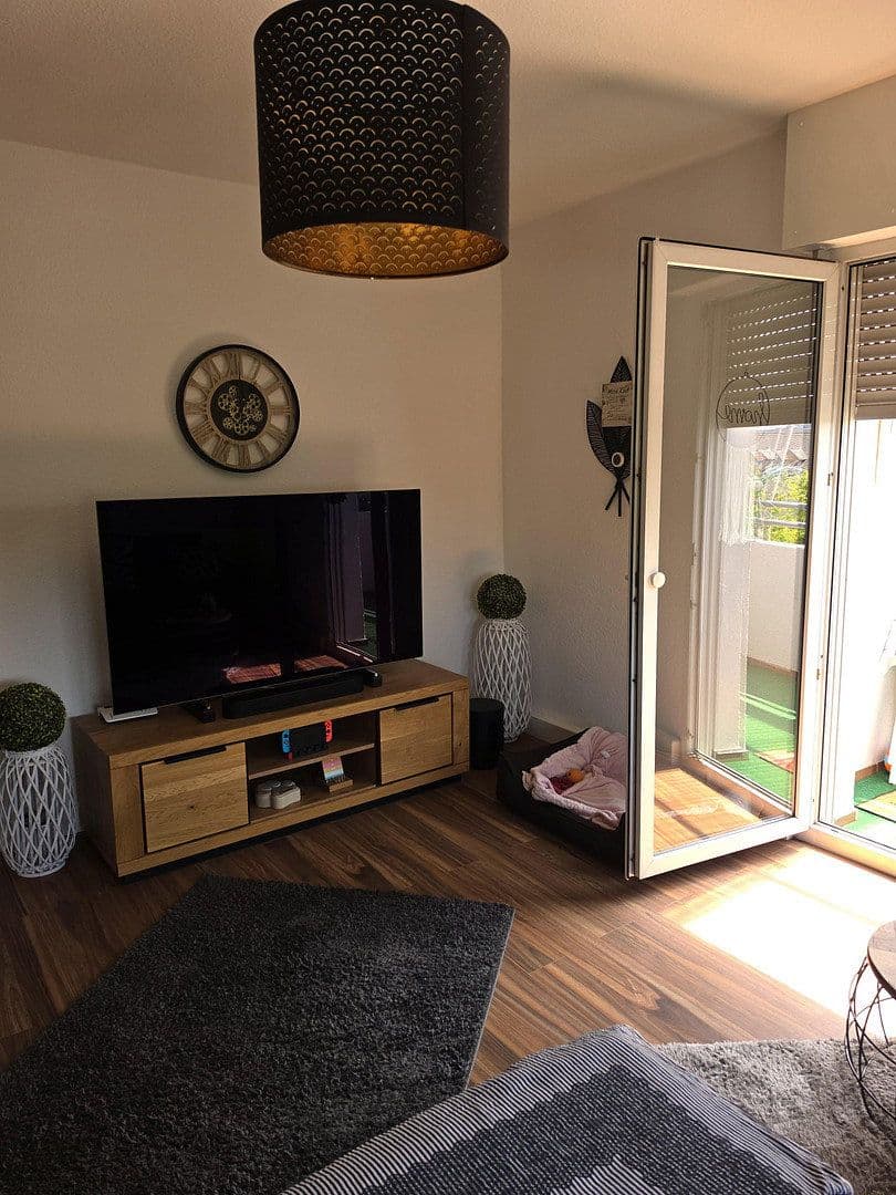 Prenájom bytu 3-izbový 68 m², Bahnhofstr. 37, Plaidt, Porýnie-Falcko Prenájom bytu 3-izbový 68 m², Bahnhofstr. 37, Plaidt, Porýnie-Falcko