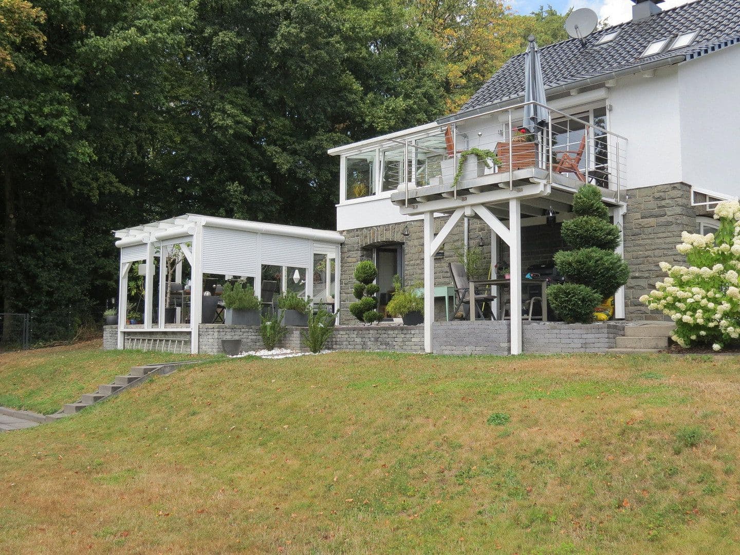 Predaj domu 145 m², pozemok 1.004 m², Remscheid, Severné Porýnie - Westfálsko Predaj domu 145 m², pozemok 1.004 m², Remscheid, Severné Porýnie - Westfálsko