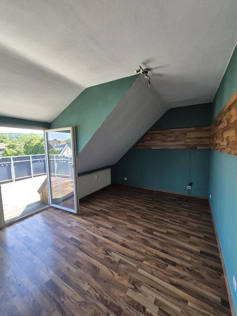 Prenájom bytu 6-izbový 160 m², Stadtholzstr. 81, Herford, Severné Porýnie - Westfálsko Prenájom bytu 6-izbový 160 m², Stadtholzstr. 81, Herford, Severné Porýnie - Westfálsko