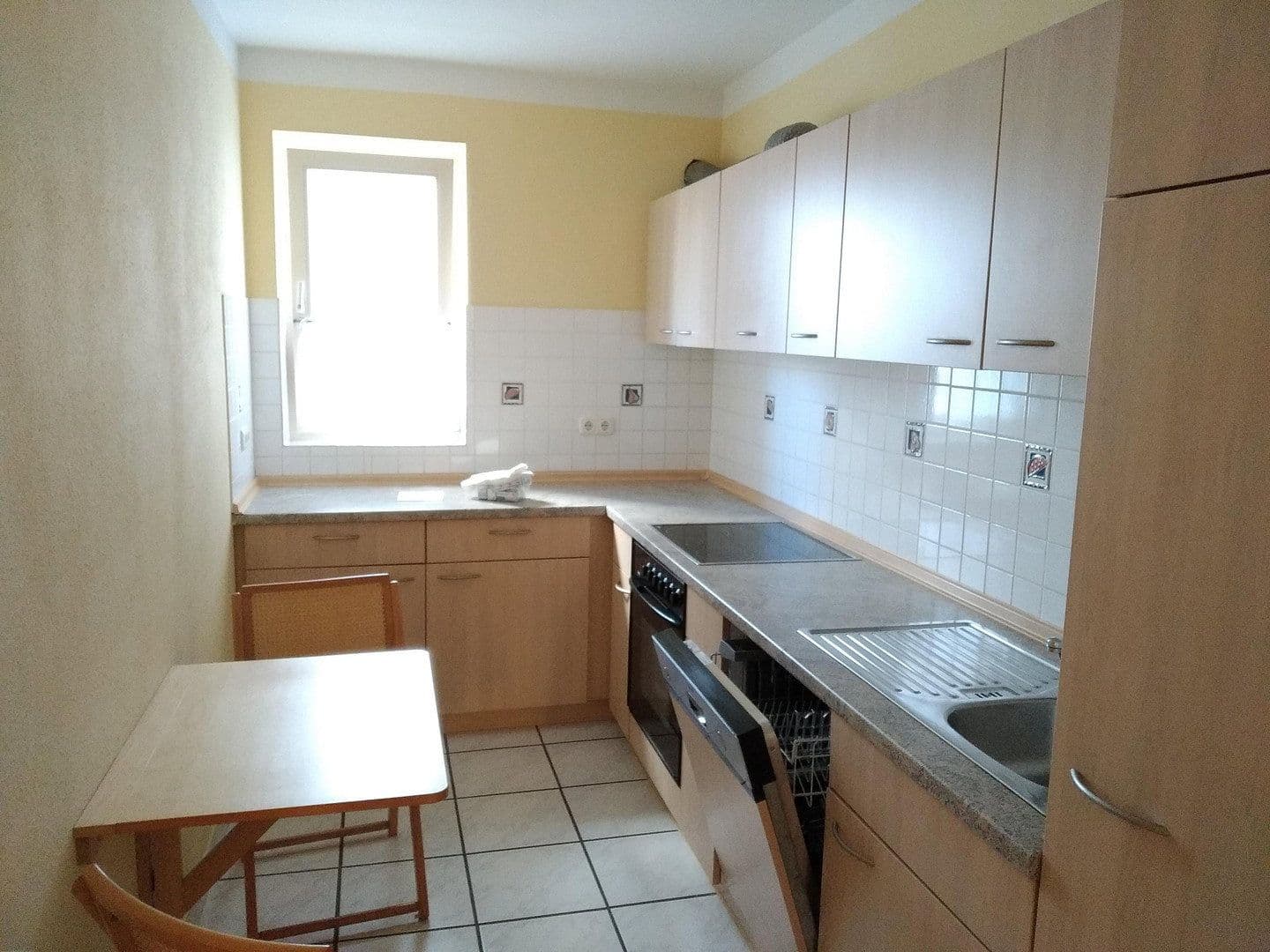 Prenájom bytu 2-izbový 71 m², Lübeck, Šlezvicko-Holštajnsko Prenájom bytu 2-izbový 71 m², Lübeck, Šlezvicko-Holštajnsko