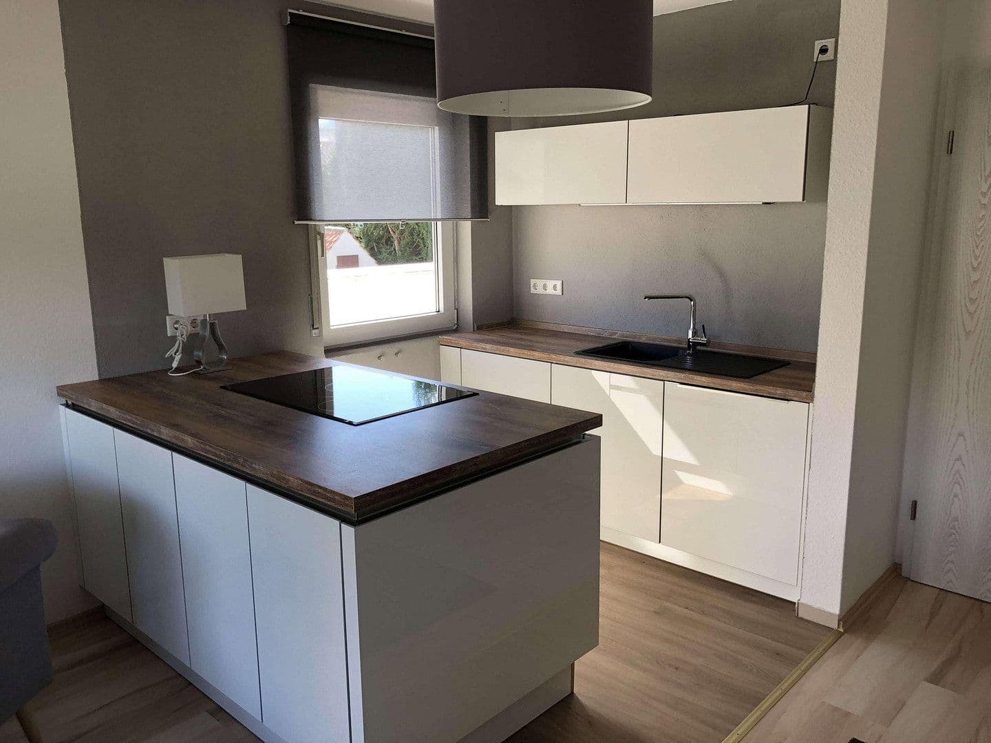 Prenájom bytu 2-izbový 49 m², Mainz, Porýnie-Falcko Prenájom bytu 2-izbový 49 m², Mainz, Porýnie-Falcko