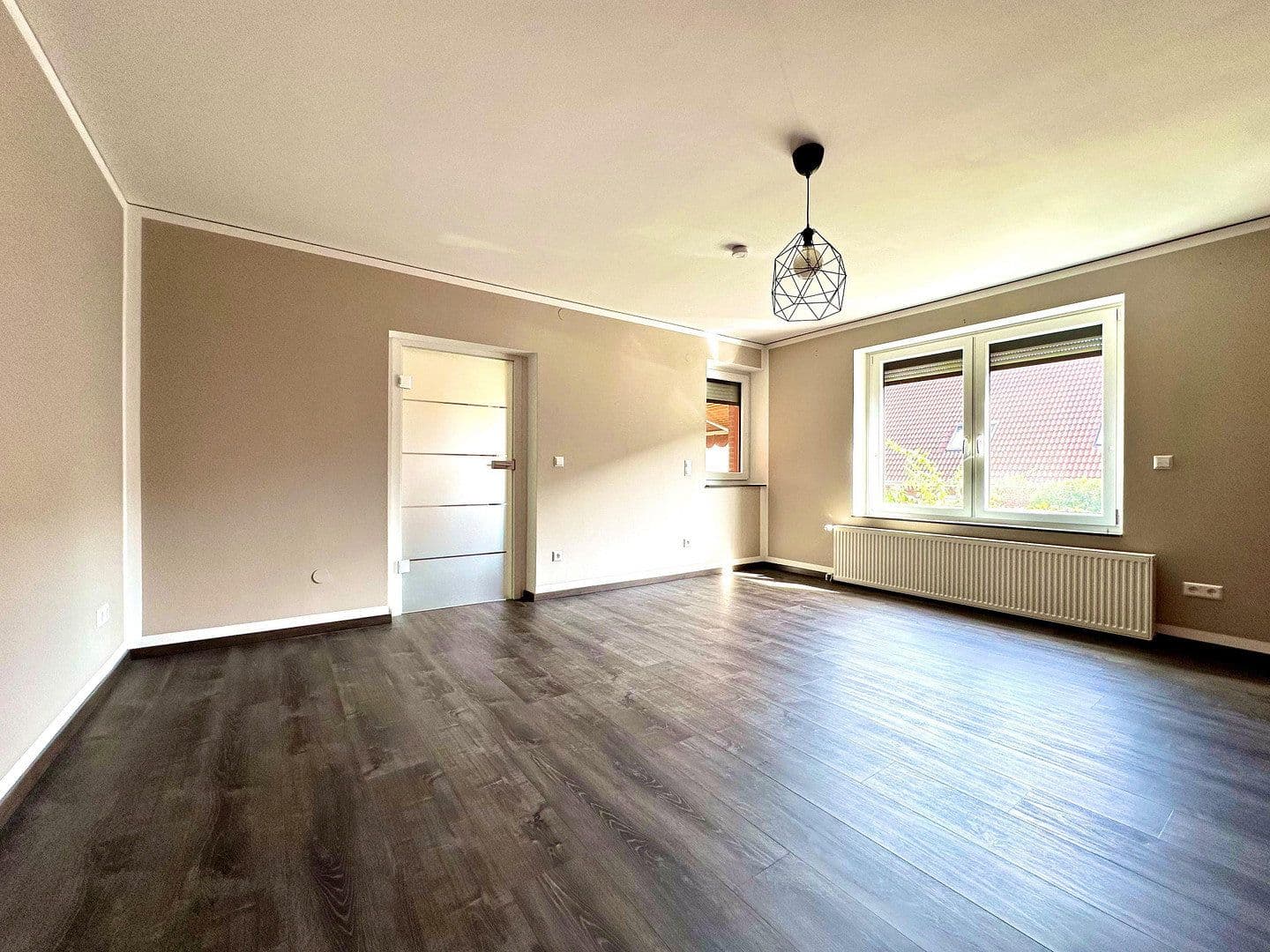 Predaj domu 160 m², pozemok 859 m², Drosselstraße 8, Neustadt am Rübenberge, Dolné Sasko Predaj domu 160 m², pozemok 859 m², Drosselstraße 8, Neustadt am Rübenberge, Dolné Sasko