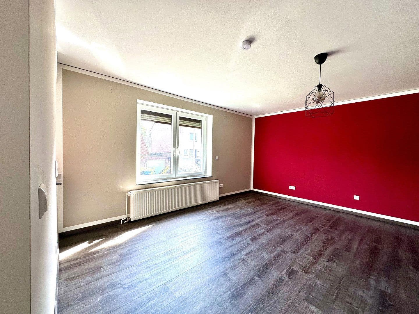 Predaj domu 160 m², pozemok 859 m², Drosselstraße 8, Neustadt am Rübenberge, Dolné Sasko Predaj domu 160 m², pozemok 859 m², Drosselstraße 8, Neustadt am Rübenberge, Dolné Sasko