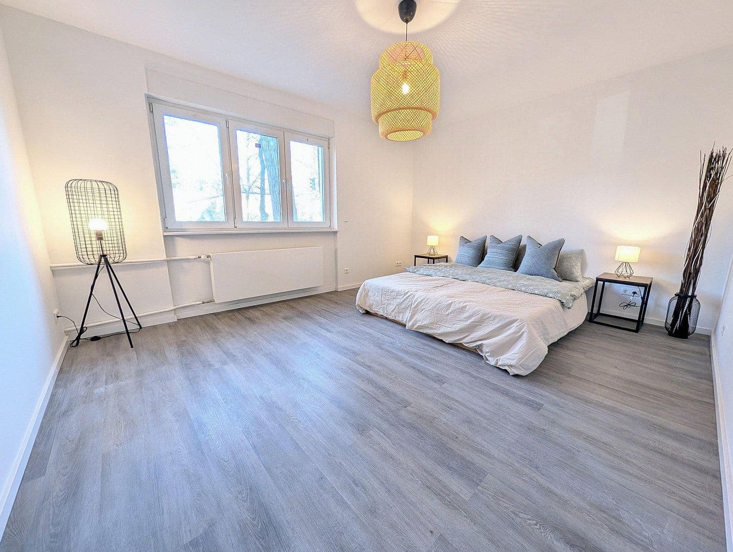 Predaj bytu 4-izbový 92 m², Berlin, Berlín Predaj bytu 4-izbový 92 m², Berlin, Berlín