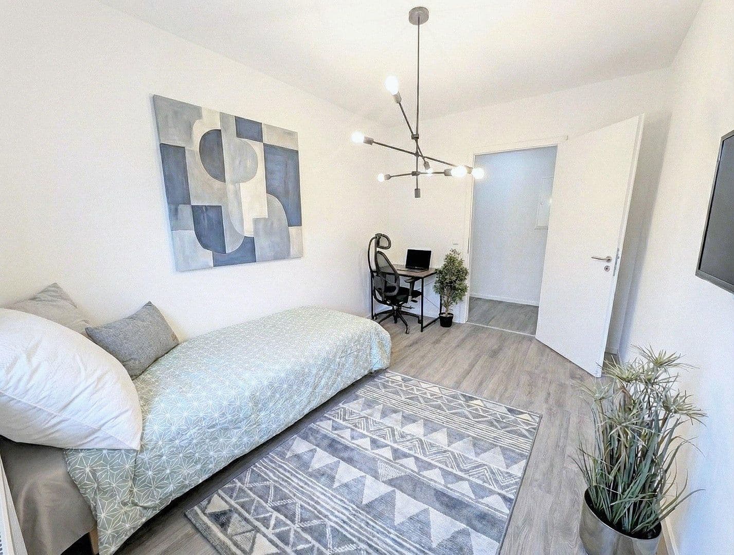 Predaj bytu 4-izbový 92 m², Berlin, Berlín Predaj bytu 4-izbový 92 m², Berlin, Berlín