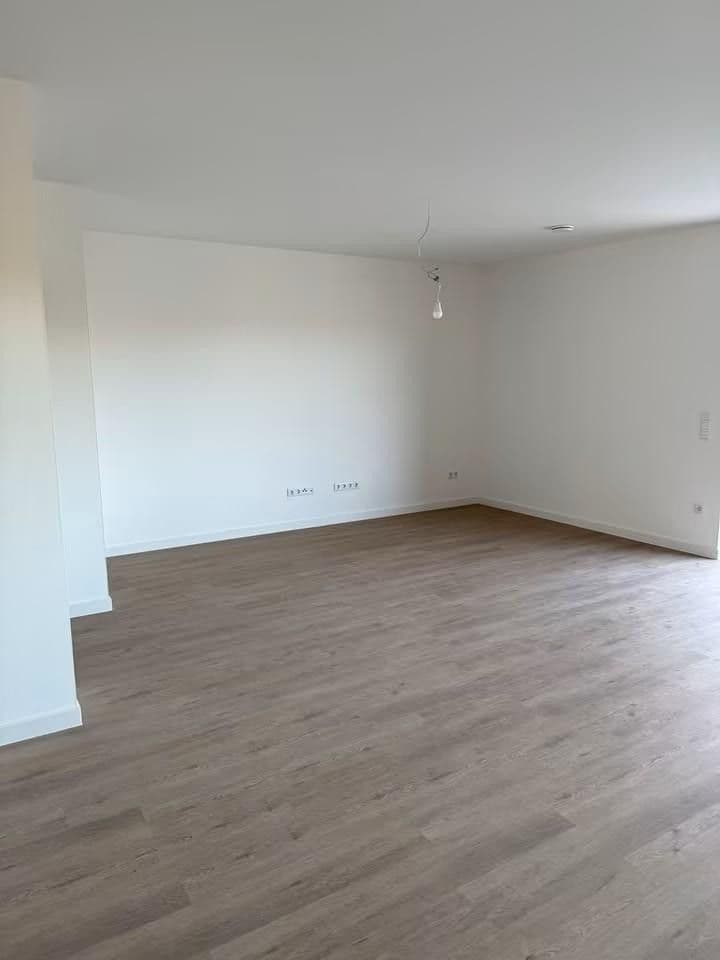 Prenájom domu 125 m², pozemok 379 m², Gläsenerstr.11a, Paderborn, Severné Porýnie - Westfálsko Prenájom domu 125 m², pozemok 379 m², Gläsenerstr.11a, Paderborn, Severné Porýnie - Westfálsko