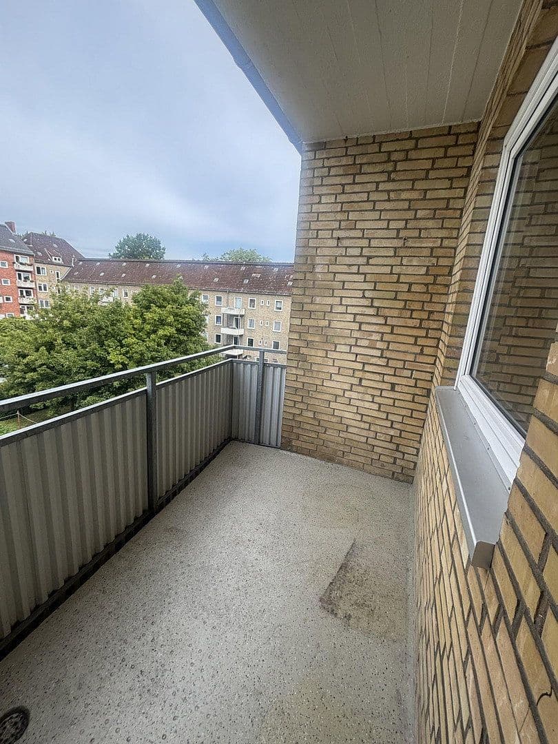 Prenájom bytu 3-izbový 90 m², Westring 337, Kiel, Šlezvicko-Holštajnsko Prenájom bytu 3-izbový 90 m², Westring 337, Kiel, Šlezvicko-Holštajnsko