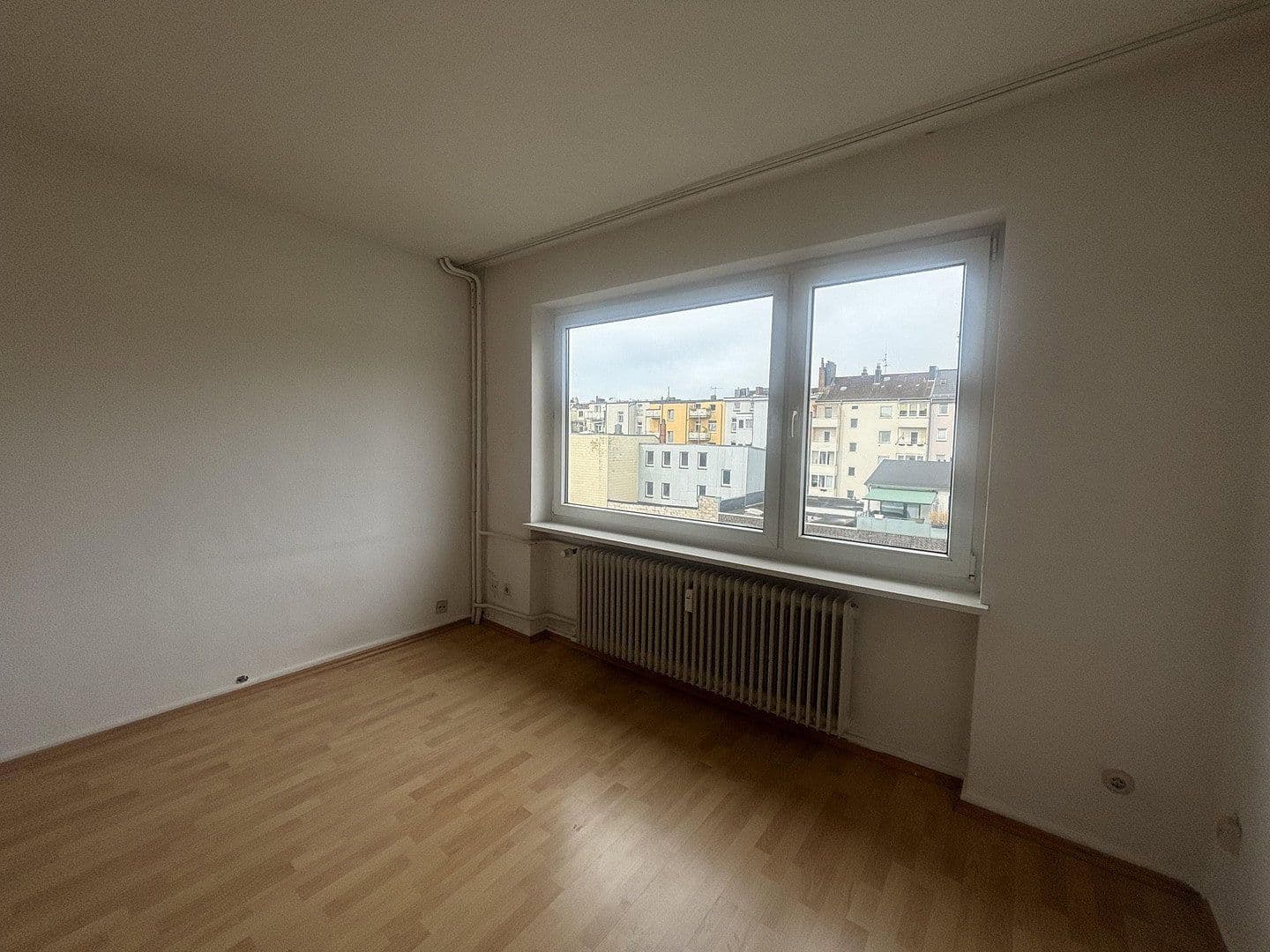 Prenájom bytu 3-izbový 90 m², Westring 337, Kiel, Šlezvicko-Holštajnsko Prenájom bytu 3-izbový 90 m², Westring 337, Kiel, Šlezvicko-Holštajnsko