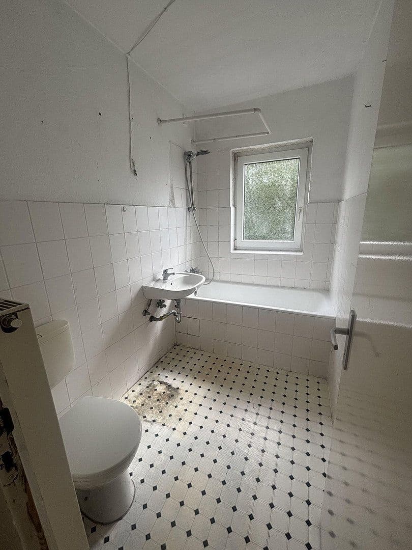 Prenájom bytu 3-izbový 90 m², Westring 337, Kiel, Šlezvicko-Holštajnsko Prenájom bytu 3-izbový 90 m², Westring 337, Kiel, Šlezvicko-Holštajnsko