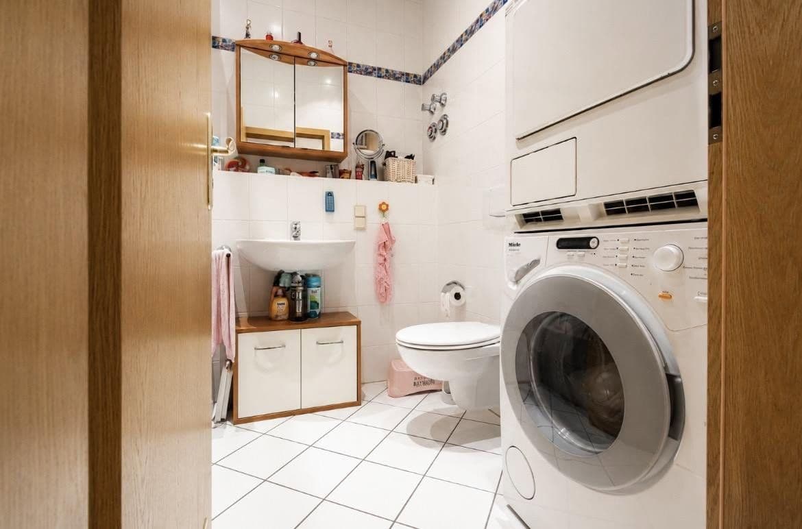 Prenájom bytu 2-izbový 59 m², Hans Sachs Straße 11, Zwickau, Sasko Prenájom bytu 2-izbový 59 m², Hans Sachs Straße 11, Zwickau, Sasko