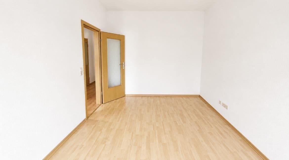 Prenájom bytu 2-izbový 59 m², Hans Sachs Straße 11, Zwickau, Sasko Prenájom bytu 2-izbový 59 m², Hans Sachs Straße 11, Zwickau, Sasko