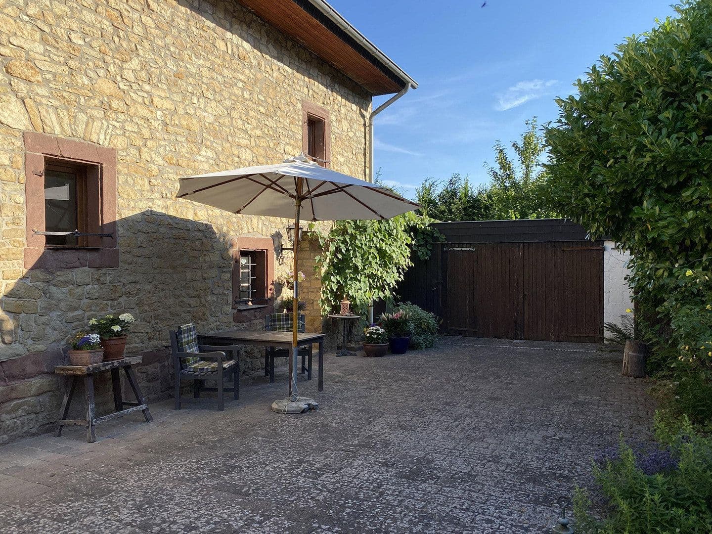 Predaj domu 120 m², pozemok 665 m², Nideggen, Severné Porýnie - Westfálsko Predaj domu 120 m², pozemok 665 m², Nideggen, Severné Porýnie - Westfálsko