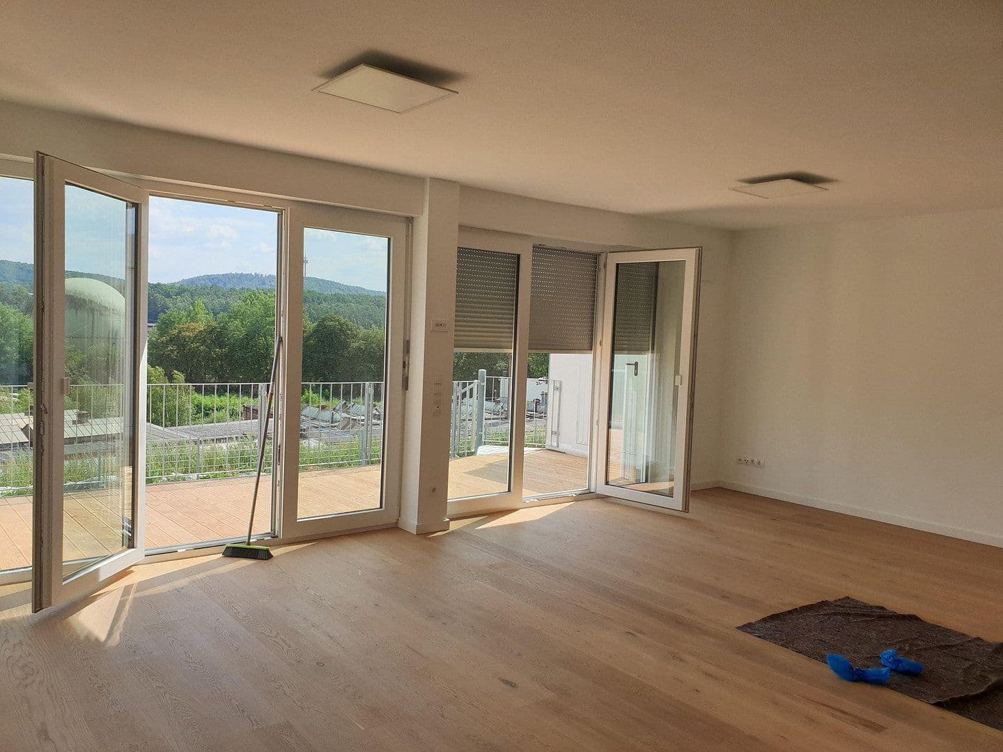 Prenájom domu 165 m², pozemok 289 m², Kaiserslautern, Porýnie-Falcko Prenájom domu 165 m², pozemok 289 m², Kaiserslautern, Porýnie-Falcko