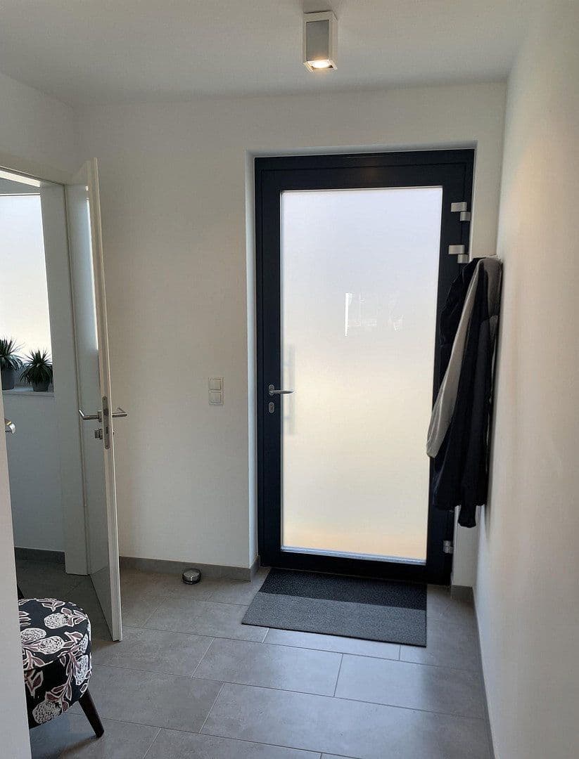 Prenájom domu 165 m², pozemok 289 m², Kaiserslautern, Porýnie-Falcko Prenájom domu 165 m², pozemok 289 m², Kaiserslautern, Porýnie-Falcko