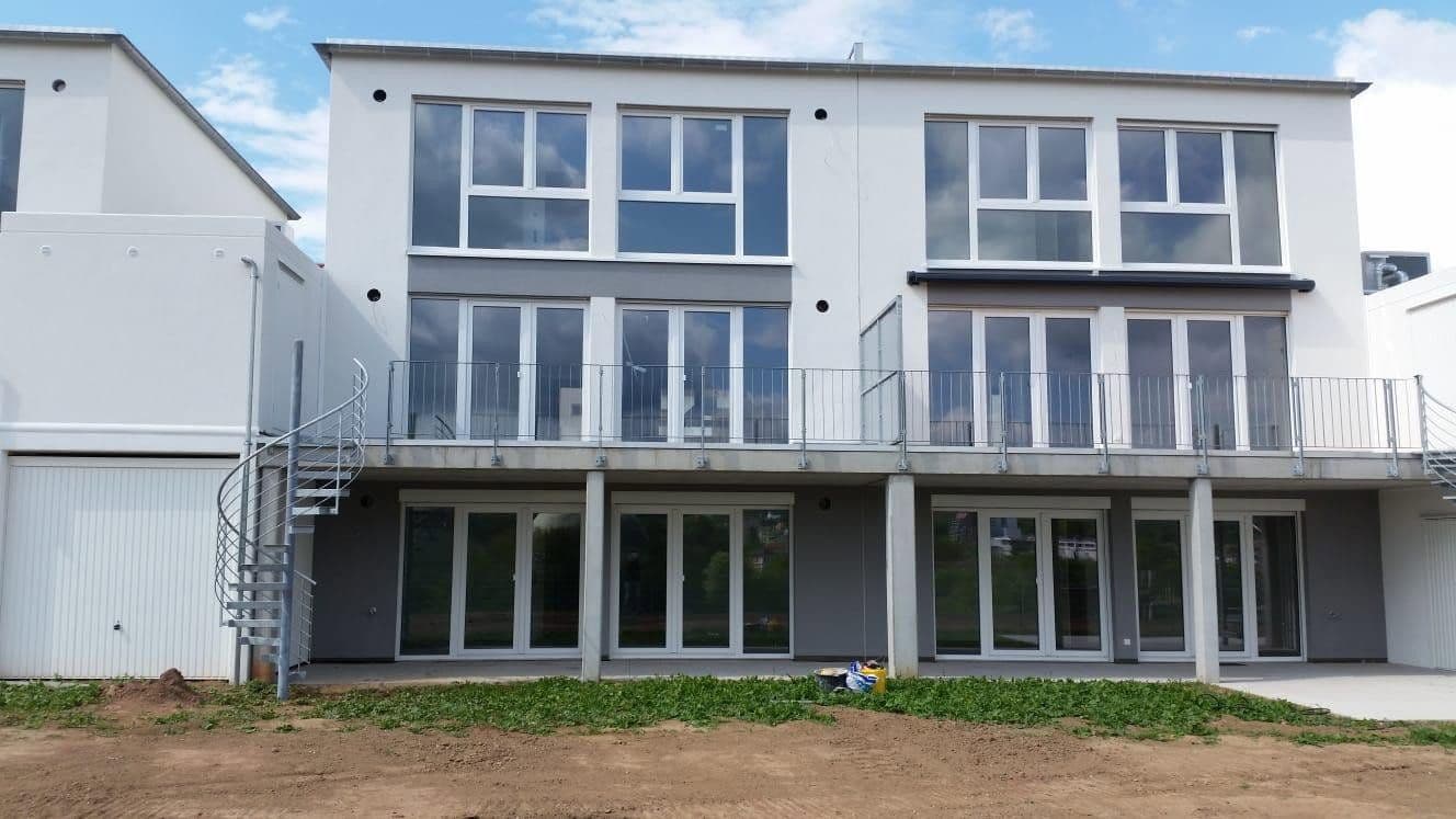 Prenájom domu 165 m², pozemok 289 m², Kaiserslautern, Porýnie-Falcko Prenájom domu 165 m², pozemok 289 m², Kaiserslautern, Porýnie-Falcko