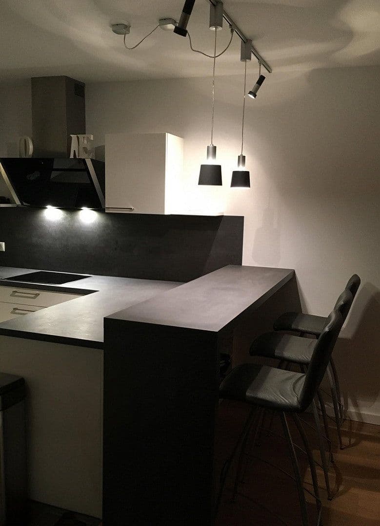 Prenájom domu 165 m², pozemok 289 m², Kaiserslautern, Porýnie-Falcko Prenájom domu 165 m², pozemok 289 m², Kaiserslautern, Porýnie-Falcko