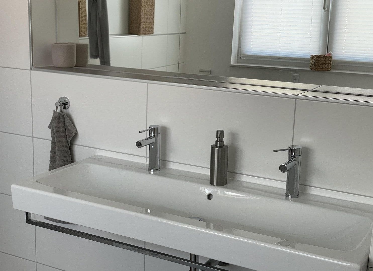 Prenájom domu 165 m², pozemok 289 m², Kaiserslautern, Porýnie-Falcko Prenájom domu 165 m², pozemok 289 m², Kaiserslautern, Porýnie-Falcko