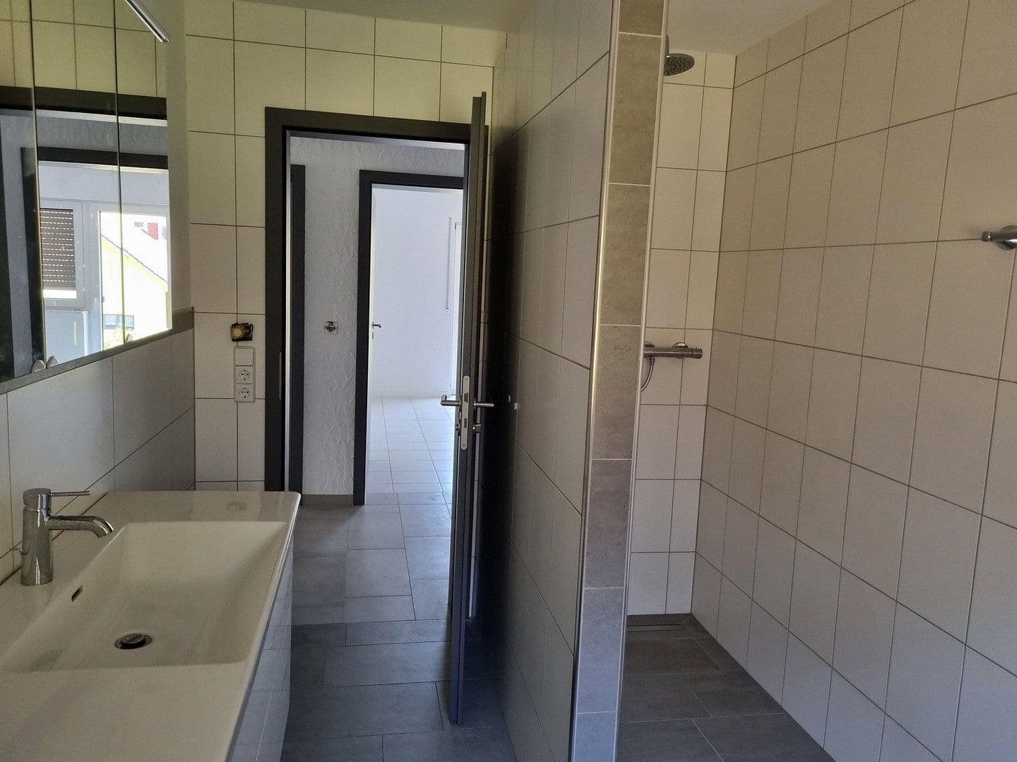 Prenájom bytu 4-izbový 128 m², Stühlingen, Bádensko-Wurttembersko Prenájom bytu 4-izbový 128 m², Stühlingen, Bádensko-Wurttembersko
