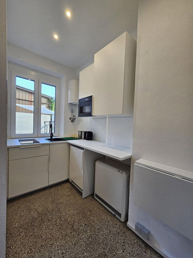 Prenájom bytu 1-izbový 23 m², Stuttgart, Bádensko-Wurttembersko Prenájom bytu 1-izbový 23 m², Stuttgart, Bádensko-Wurttembersko