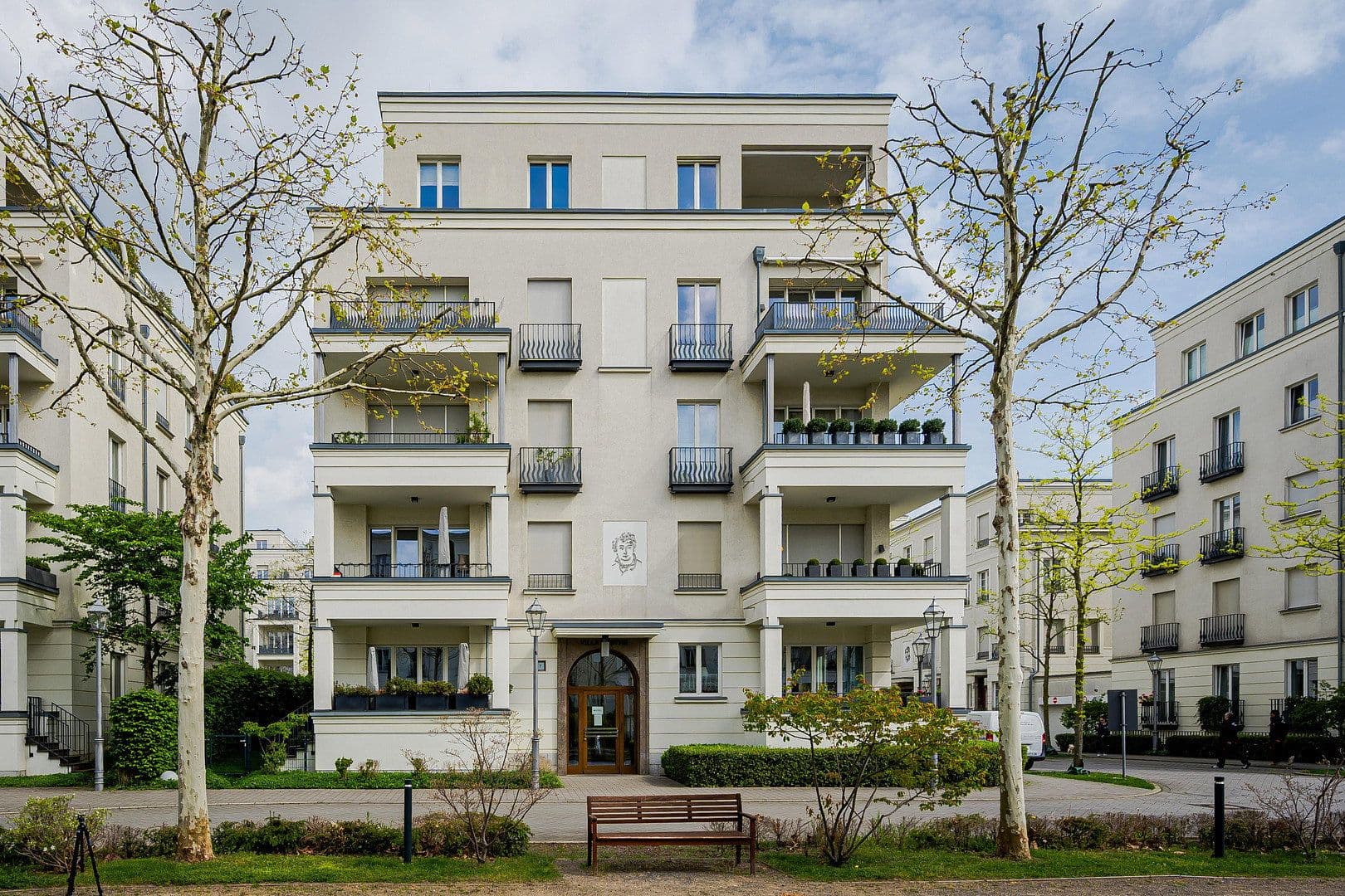 Predaj bytu 5-izbový 199 m², Düsseldorf, Severné Porýnie - Westfálsko Predaj bytu 5-izbový 199 m², Düsseldorf, Severné Porýnie - Westfálsko