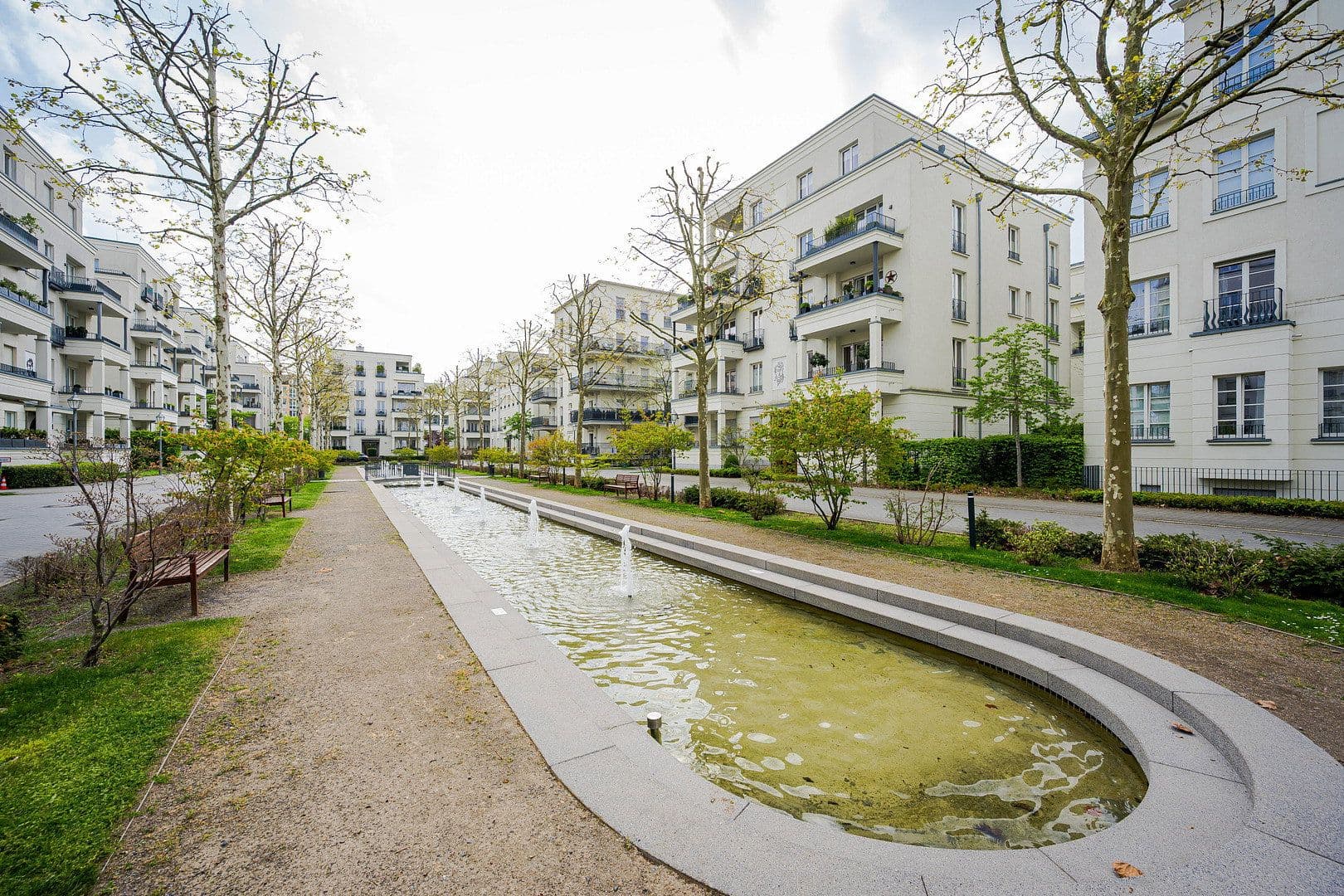 Predaj bytu 5-izbový 199 m², Düsseldorf, Severné Porýnie - Westfálsko Predaj bytu 5-izbový 199 m², Düsseldorf, Severné Porýnie - Westfálsko