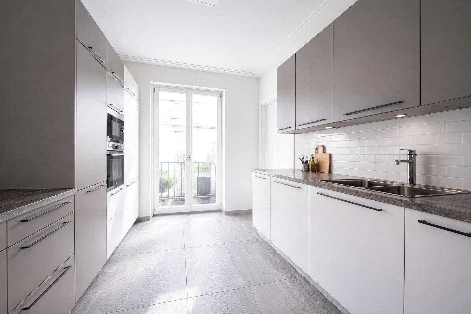 Predaj bytu 5-izbový 199 m², Düsseldorf, Severné Porýnie - Westfálsko Predaj bytu 5-izbový 199 m², Düsseldorf, Severné Porýnie - Westfálsko