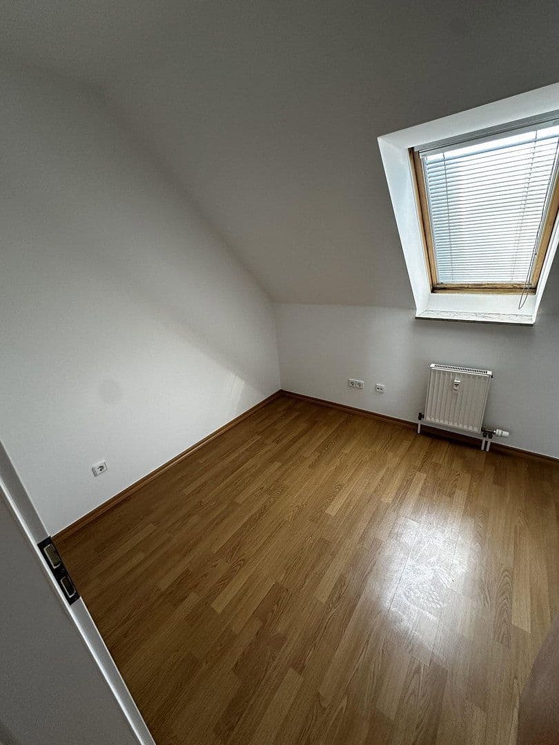 Prenájom bytu 3-izbový 56 m², Buchenweg 23, Leipzig, Sasko Prenájom bytu 3-izbový 56 m², Buchenweg 23, Leipzig, Sasko