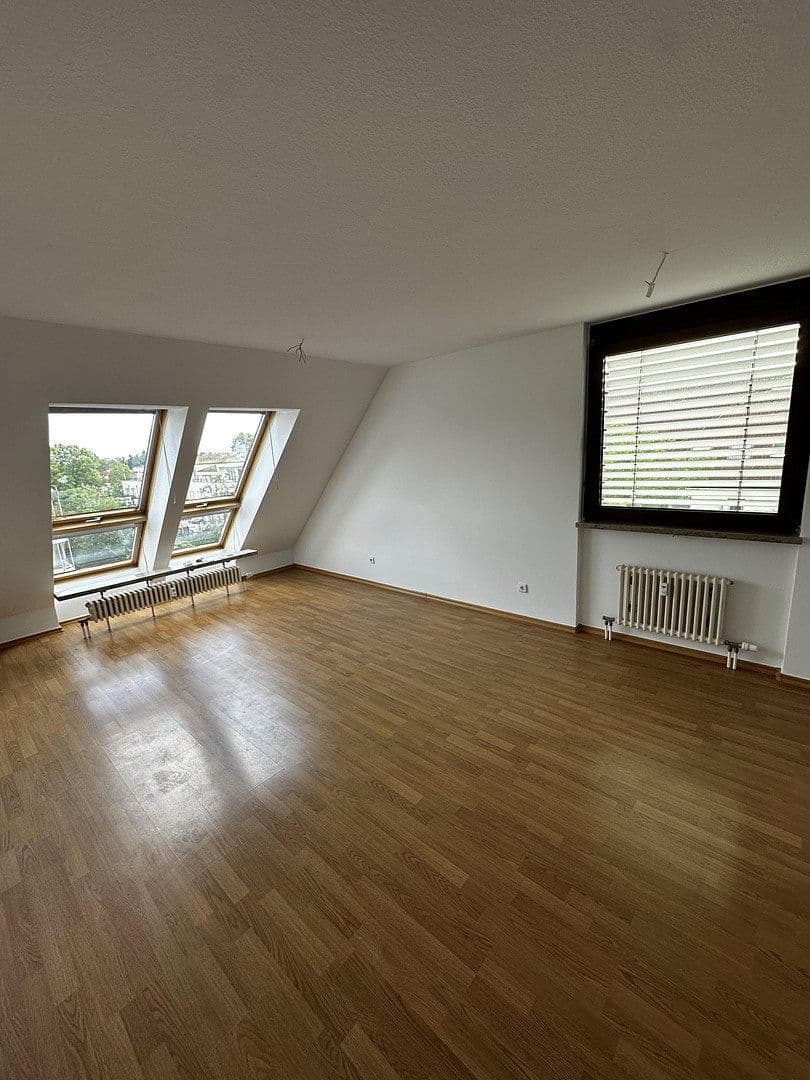 Prenájom bytu 3-izbový 56 m², Buchenweg 23, Leipzig, Sasko Prenájom bytu 3-izbový 56 m², Buchenweg 23, Leipzig, Sasko