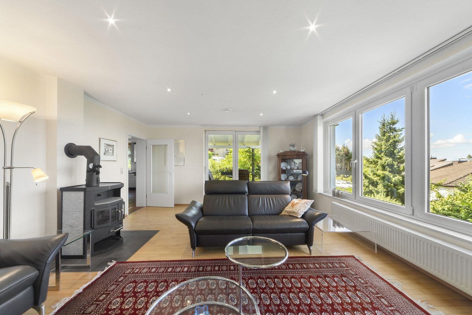 Predaj domu 204 m², pozemok 894 m², Northeim, Dolné Sasko Predaj domu 204 m², pozemok 894 m², Northeim, Dolné Sasko