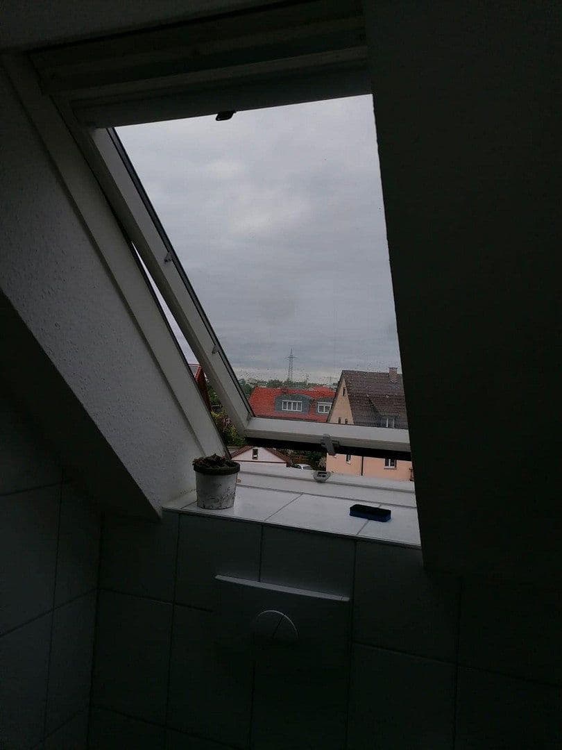 Prenájom bytu 3-izbový 106 m², Malteserordensstraße 4, Freiburg, Bádensko-Wurttembersko Prenájom bytu 3-izbový 106 m², Malteserordensstraße 4, Freiburg, Bádensko-Wurttembersko