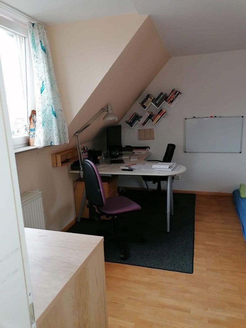 Prenájom bytu 3-izbový 106 m², Malteserordensstraße 4, Freiburg, Bádensko-Wurttembersko Prenájom bytu 3-izbový 106 m², Malteserordensstraße 4, Freiburg, Bádensko-Wurttembersko