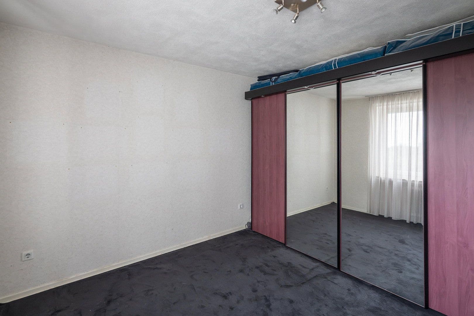 Predaj bytu 2-izbový 58 m², Bremen, Brémy Predaj bytu 2-izbový 58 m², Bremen, Brémy