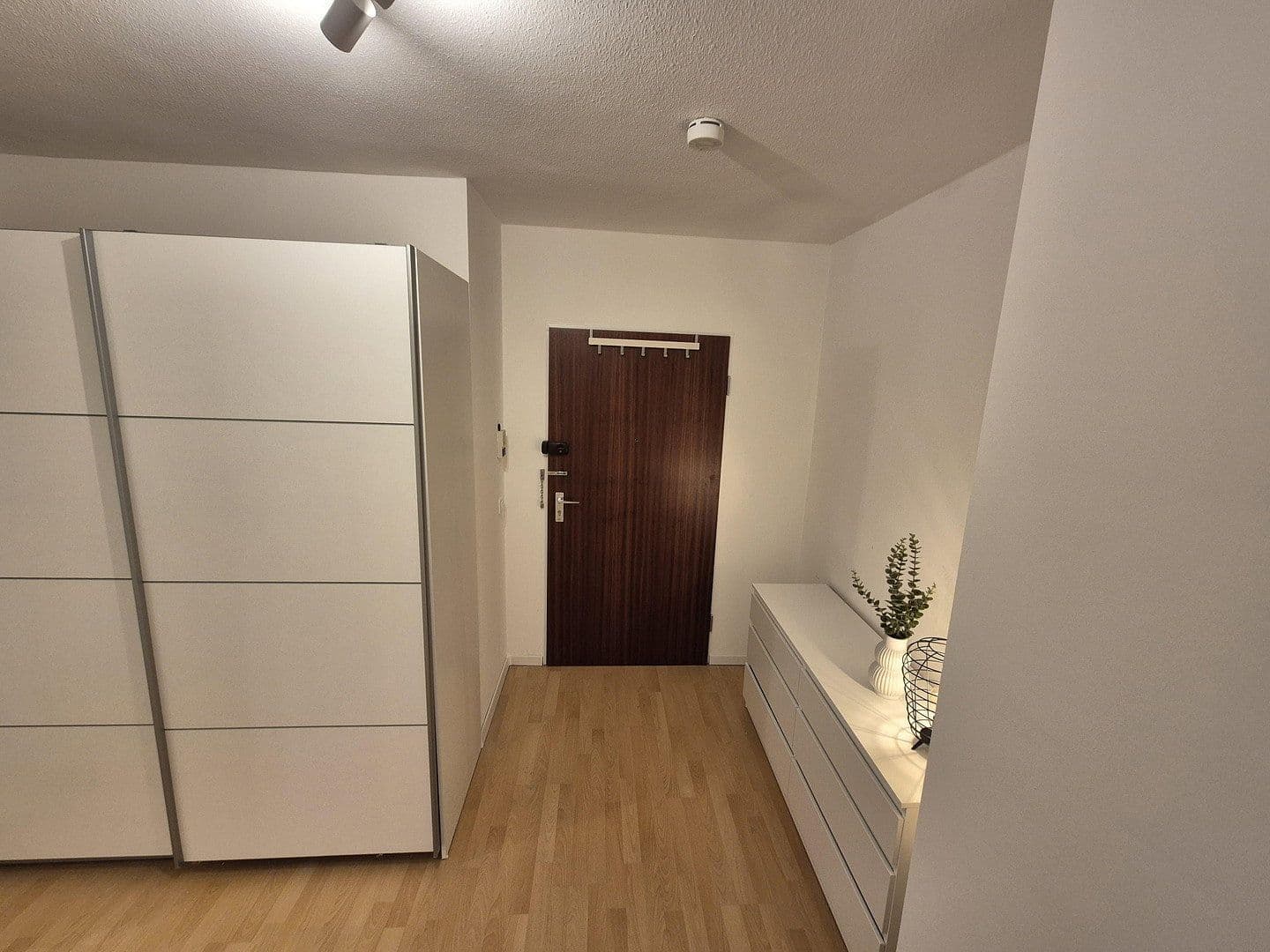 Prenájom bytu 1-izbový 50 m², Düsseldorferstr. 19, Nürnberg, Bavorsko Prenájom bytu 1-izbový 50 m², Düsseldorferstr. 19, Nürnberg, Bavorsko