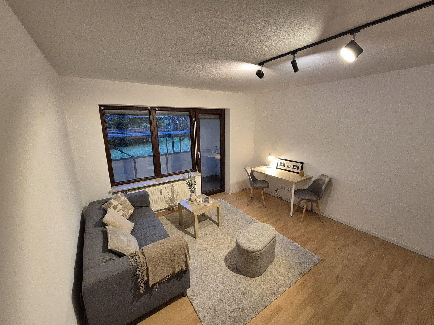 Prenájom bytu 1-izbový 50 m², Düsseldorferstr. 19, Nürnberg, Bavorsko Prenájom bytu 1-izbový 50 m², Düsseldorferstr. 19, Nürnberg, Bavorsko