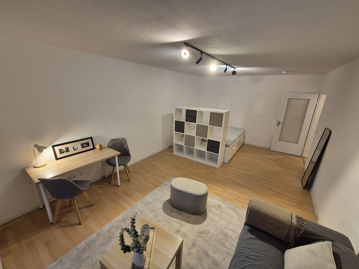 Prenájom bytu 1-izbový 50 m², Düsseldorferstr. 19, Nürnberg, Bavorsko Prenájom bytu 1-izbový 50 m², Düsseldorferstr. 19, Nürnberg, Bavorsko