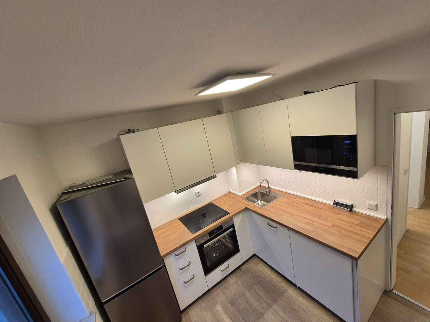 Prenájom bytu 1-izbový 50 m², Düsseldorferstr. 19, Nürnberg, Bavorsko Prenájom bytu 1-izbový 50 m², Düsseldorferstr. 19, Nürnberg, Bavorsko