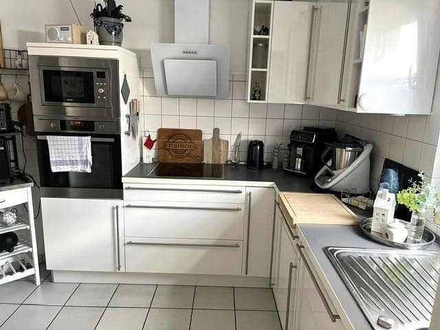 Prenájom bytu 3-izbový 92 m², Am alten Brauhaus 13 a, Köln, Severné Porýnie - Westfálsko Prenájom bytu 3-izbový 92 m², Am alten Brauhaus 13 a, Köln, Severné Porýnie - Westfálsko