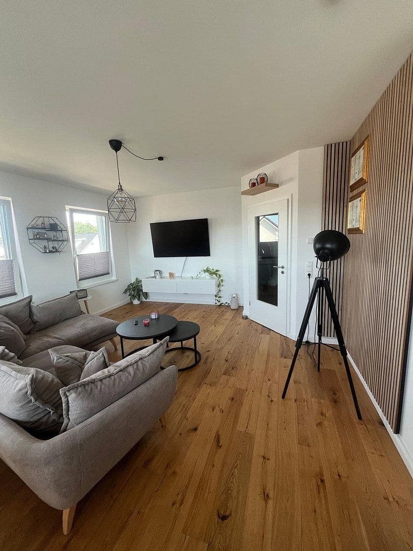 Prenájom bytu 2-izbový 69 m², Bad Bramstedt, Šlezvicko-Holštajnsko Prenájom bytu 2-izbový 69 m², Bad Bramstedt, Šlezvicko-Holštajnsko
