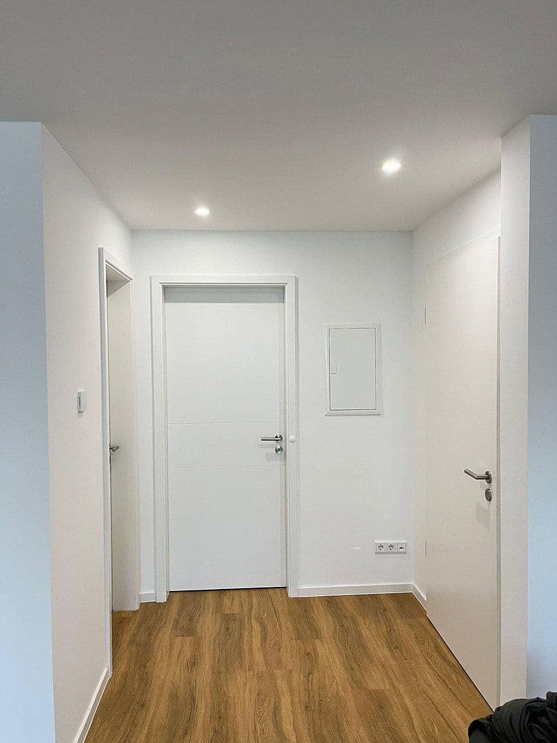 Prenájom bytu 2-izbový 75 m², Weyerstraße 45, Solingen, Severné Porýnie - Westfálsko Prenájom bytu 2-izbový 75 m², Weyerstraße 45, Solingen, Severné Porýnie - Westfálsko
