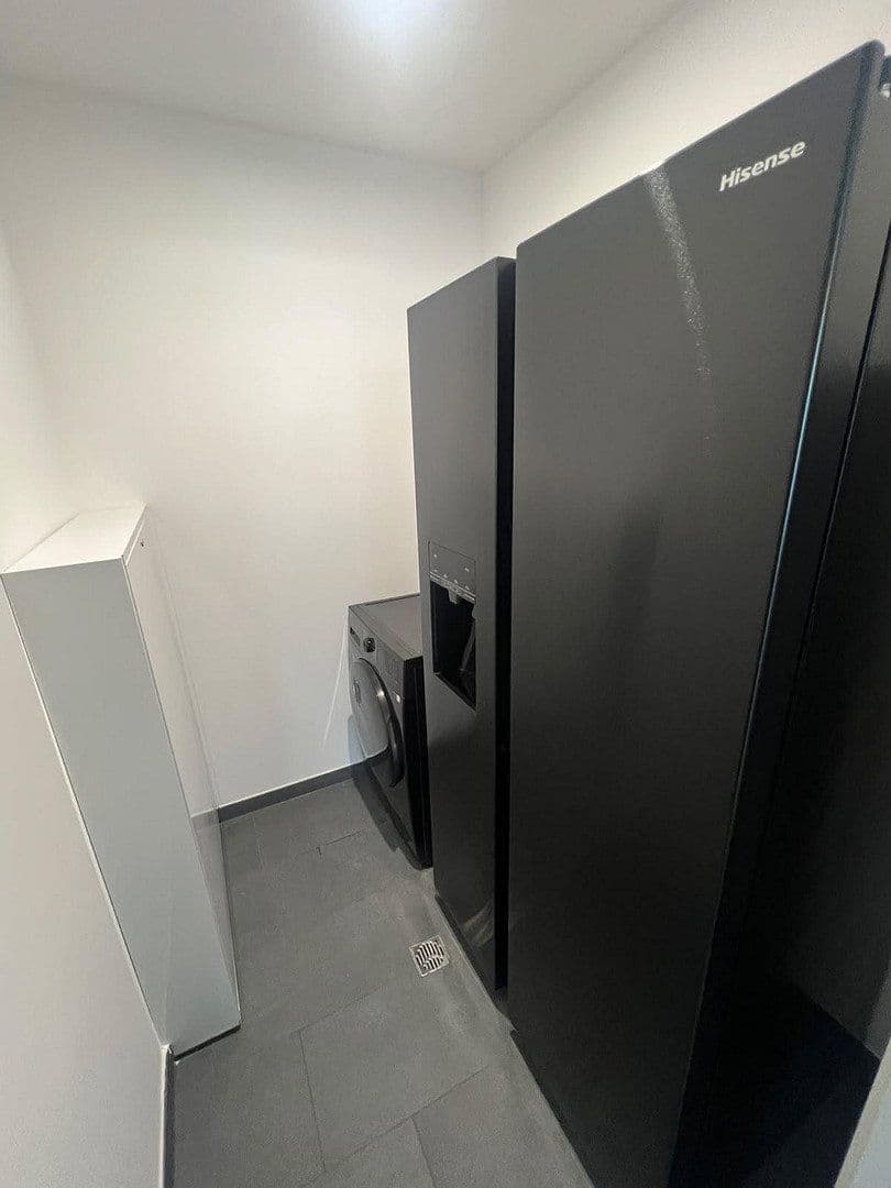 Prenájom bytu 2-izbový 75 m², Weyerstraße 45, Solingen, Severné Porýnie - Westfálsko Prenájom bytu 2-izbový 75 m², Weyerstraße 45, Solingen, Severné Porýnie - Westfálsko