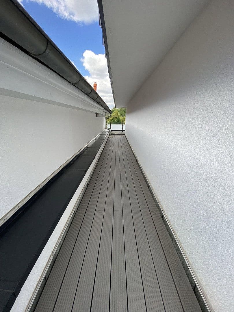 Prenájom bytu 2-izbový 75 m², Weyerstraße 45, Solingen, Severné Porýnie - Westfálsko Prenájom bytu 2-izbový 75 m², Weyerstraße 45, Solingen, Severné Porýnie - Westfálsko