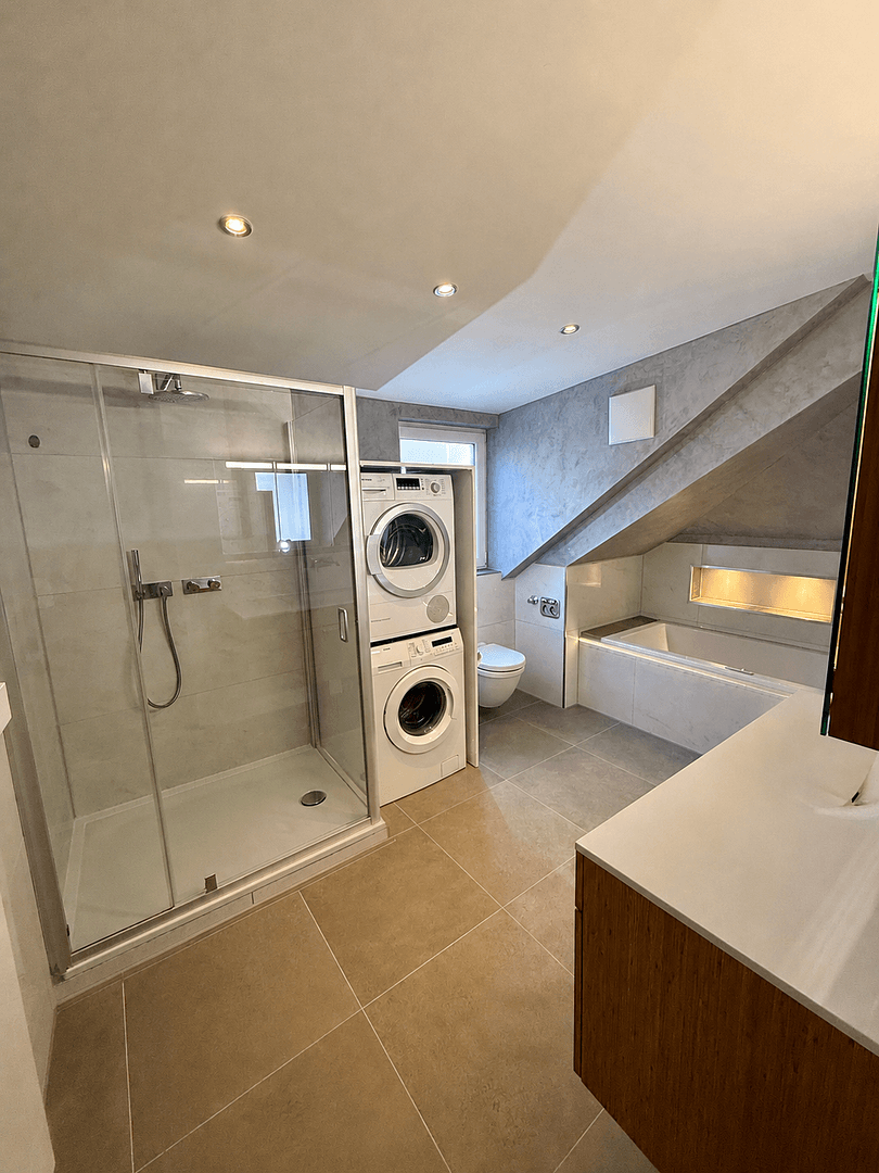 Prenájom bytu 3-izbový 72 m², Ludwigstraße 110A, Stuttgart, Bádensko-Wurttembersko Prenájom bytu 3-izbový 72 m², Ludwigstraße 110A, Stuttgart, Bádensko-Wurttembersko