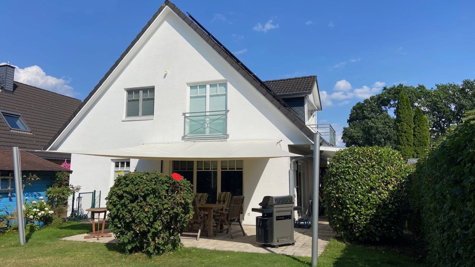 Predaj domu 157 m², pozemok 634 m², Halstenbek, Šlezvicko-Holštajnsko Predaj domu 157 m², pozemok 634 m², Halstenbek, Šlezvicko-Holštajnsko