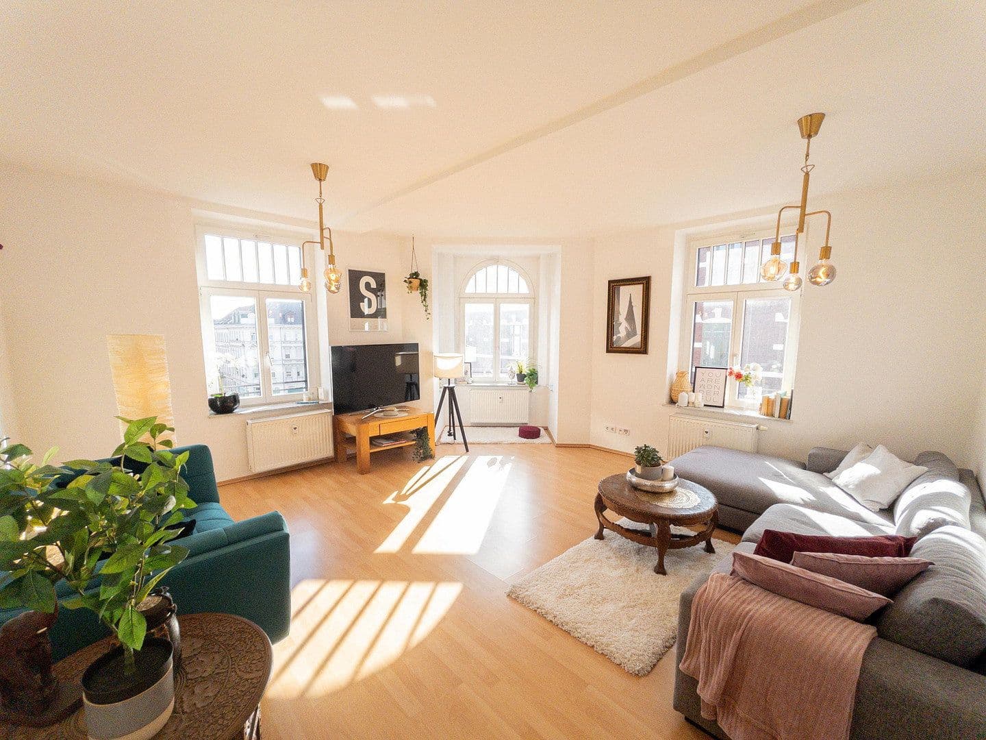 Prenájom bytu 2-izbový 70 m², Breitenfelderstraße 22, Leipzig, Sasko Prenájom bytu 2-izbový 70 m², Breitenfelderstraße 22, Leipzig, Sasko