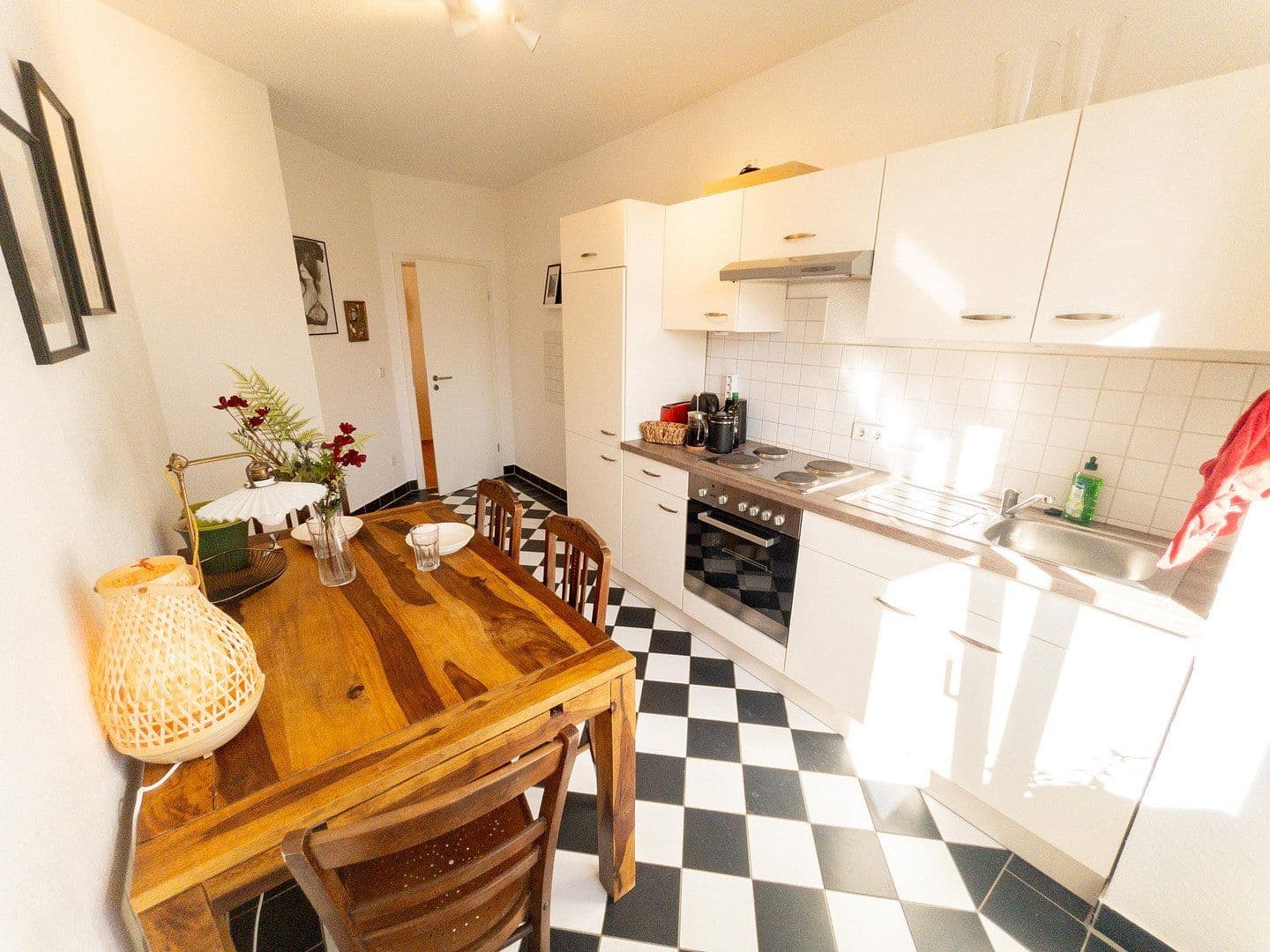 Prenájom bytu 2-izbový 70 m², Breitenfelderstraße 22, Leipzig, Sasko Prenájom bytu 2-izbový 70 m², Breitenfelderstraße 22, Leipzig, Sasko