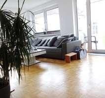 Prenájom bytu 3-izbový 90 m², Frankfurt am Main, Hesensko Prenájom bytu 3-izbový 90 m², Frankfurt am Main, Hesensko