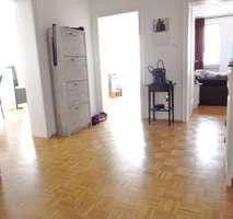 Prenájom bytu 3-izbový 90 m², Frankfurt am Main, Hesensko Prenájom bytu 3-izbový 90 m², Frankfurt am Main, Hesensko